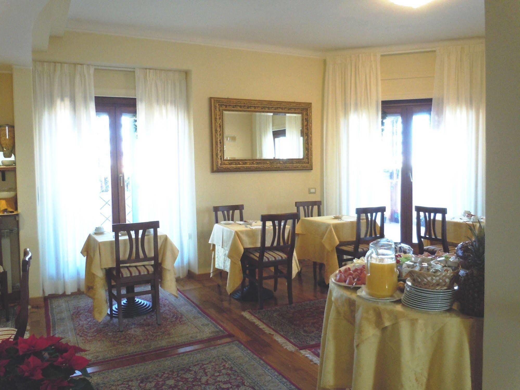 Hotel Stella 3*