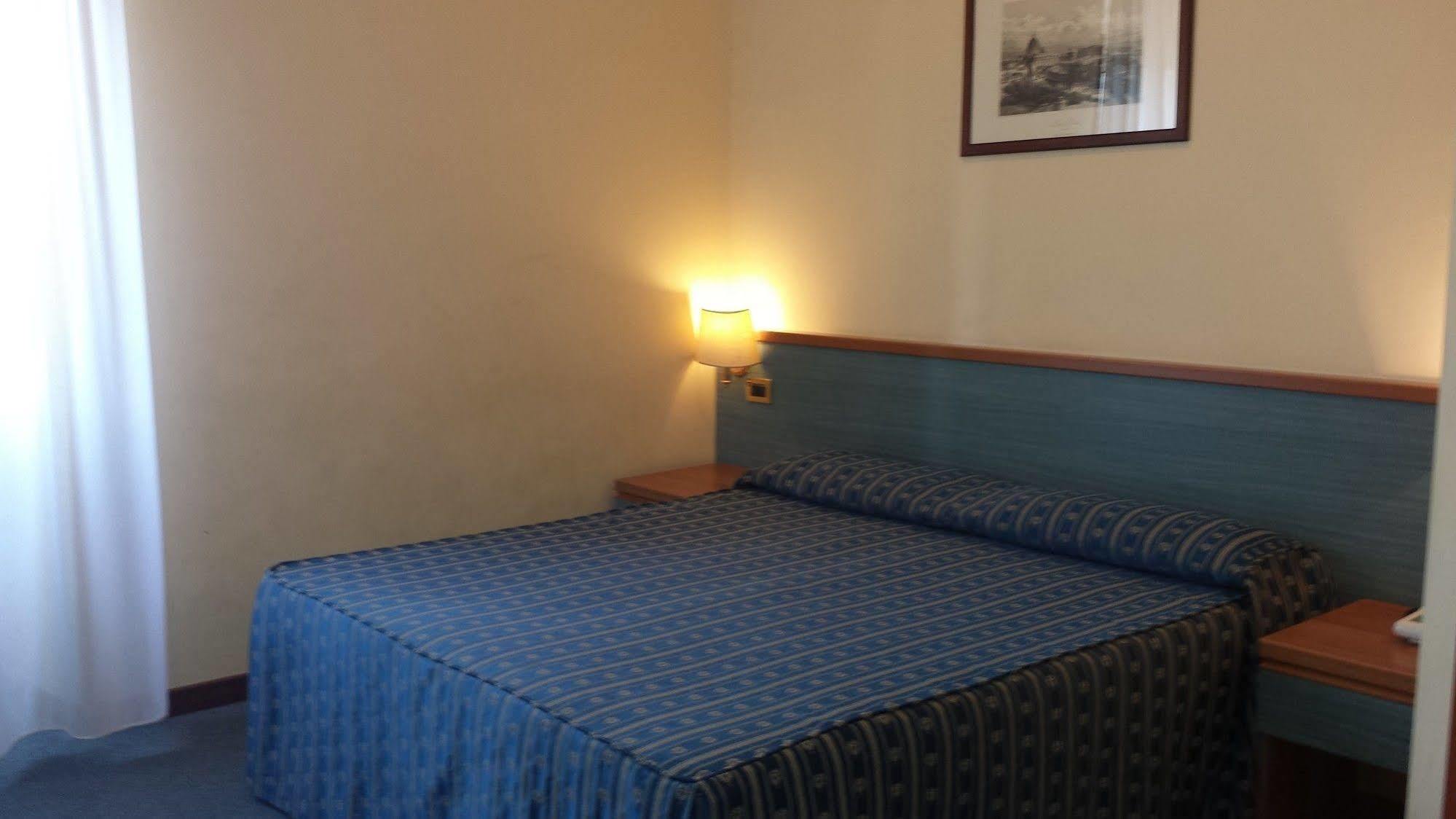Stella Hotel 3*